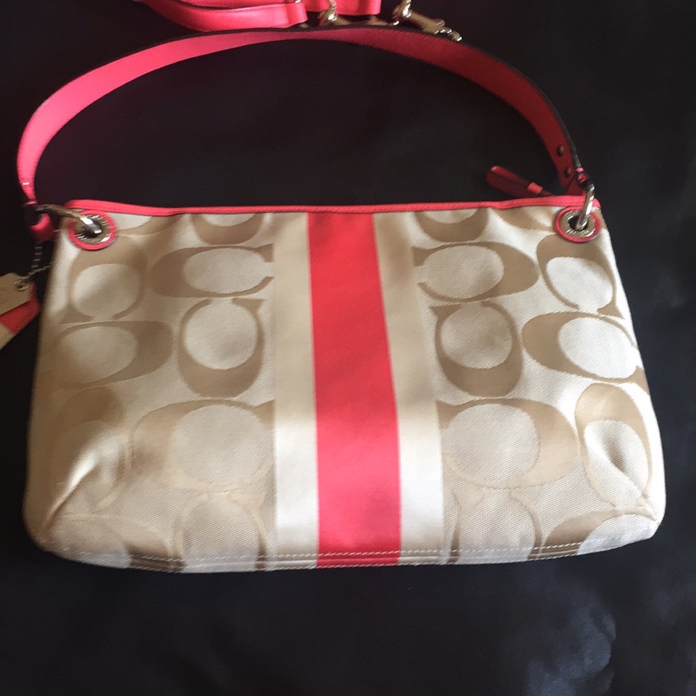Coach Poppy Hampton Coral Sig Crossbody hobo bag - Picture 6 of 8
